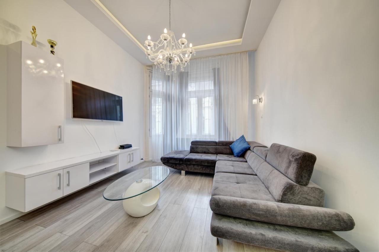 Center Apartment Budapest - Vaci Utca Buitenkant foto